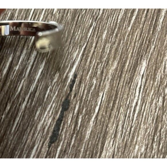 Vintage Majorica Women’s White 3 Pearl Silver Tone Hoop Earrings 1” RARE - Picture 8 of 13